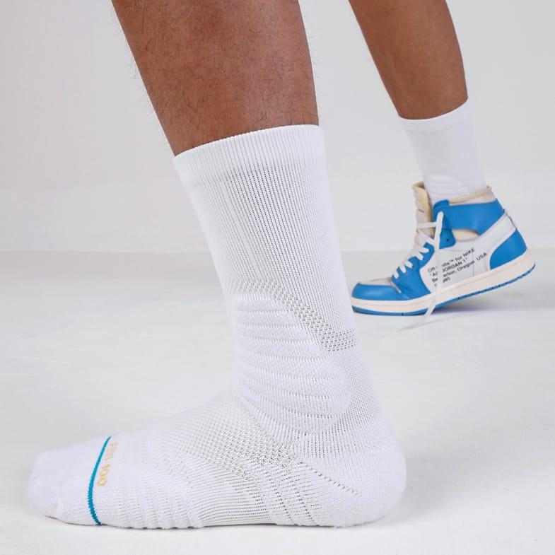 ehot-stripes-white-crew-socks