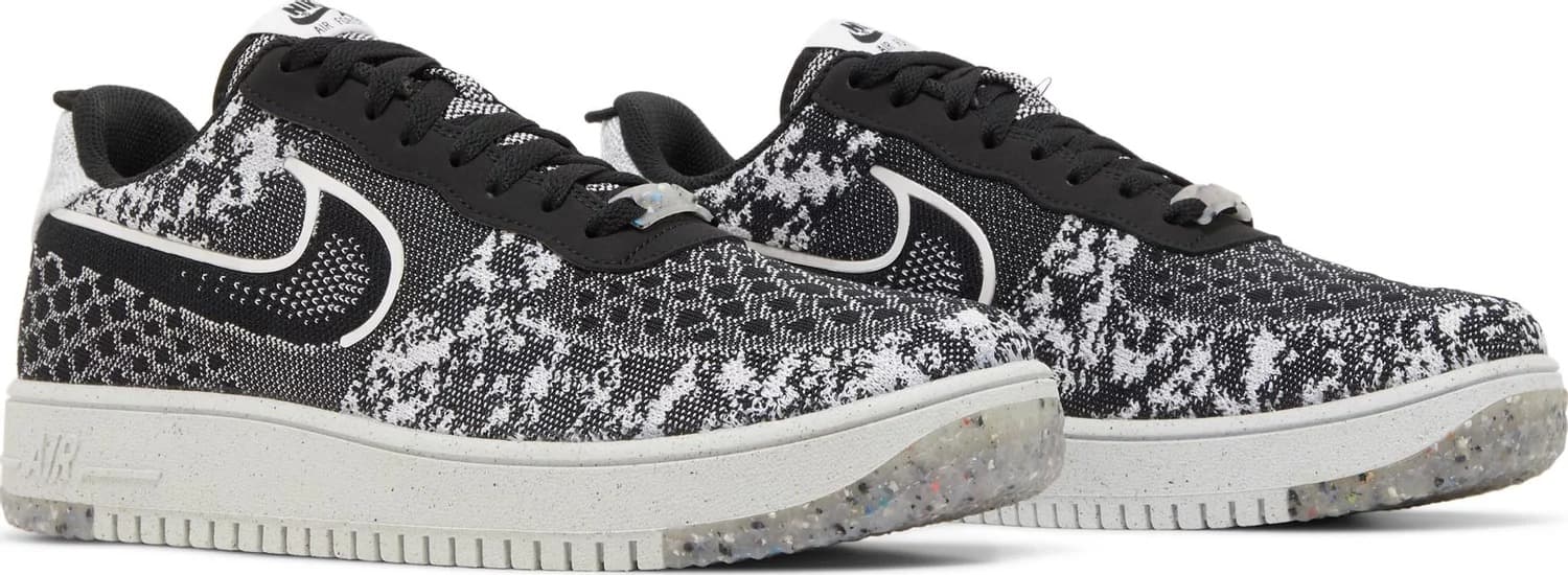 Nike air force flyknit black white best sale