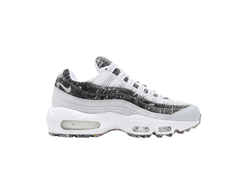 wmns-air-max-95-crater-se-aura-light-smoke-grey