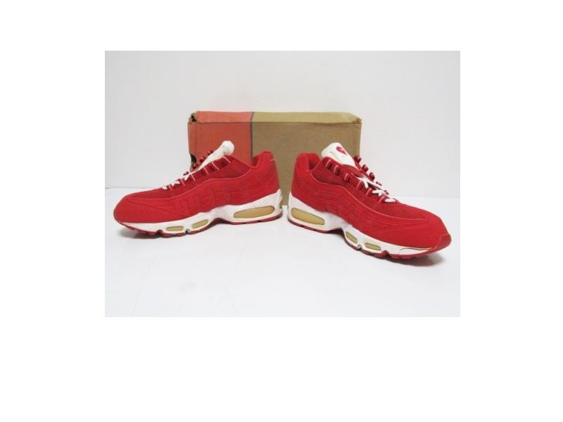 wmns-nike-air-max-95-samba-white-valentine-2