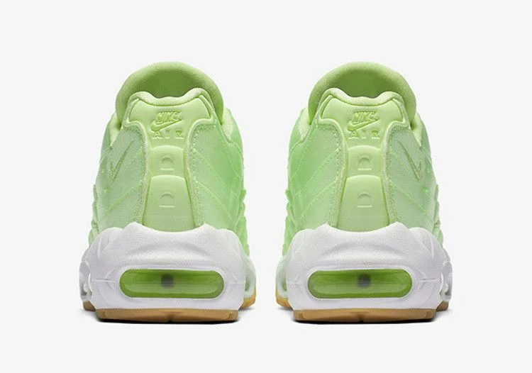 Кроссовки Nike Wmns Air Max 95 QS 'Liquid Lime'