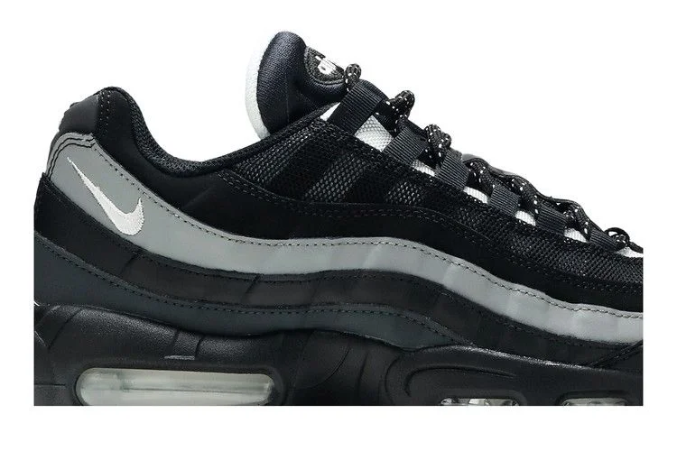 Кроссовки Nike Air Max 95 Essential 'Black Smoke Grey'