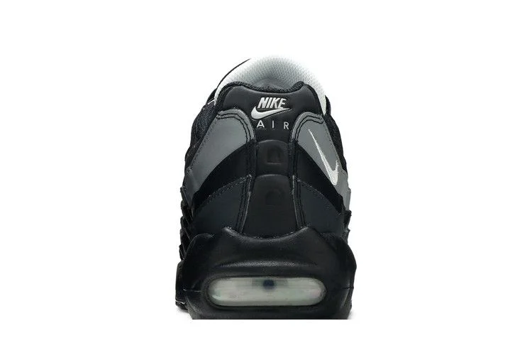 Кроссовки Nike Air Max 95 Essential 'Black Smoke Grey'