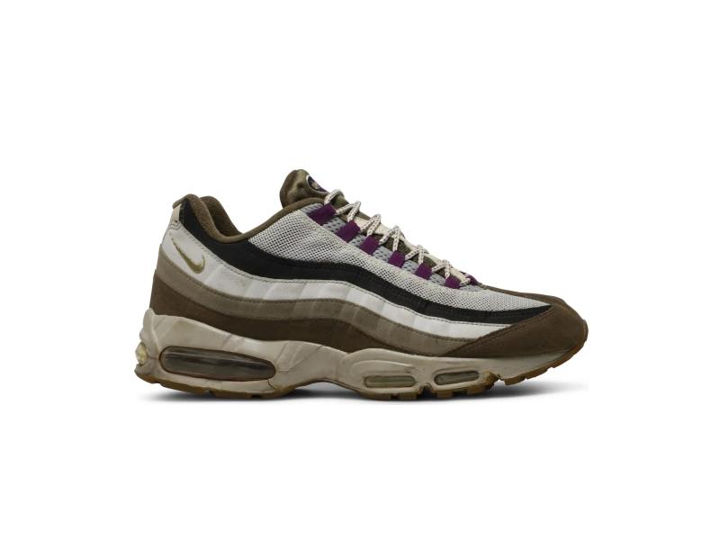 atmos-x-nike-air-max-95-smolder-metallic-gold