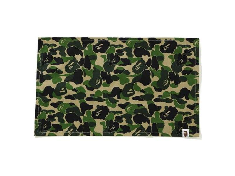 bape-abc-camo-place-mat-ss21-green