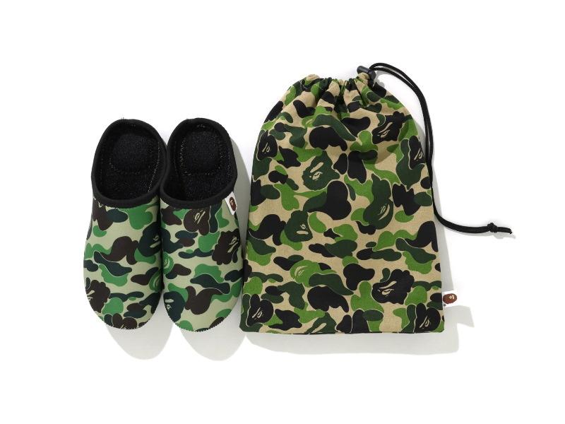 BAPE ABC Slippers Pouch Set Green