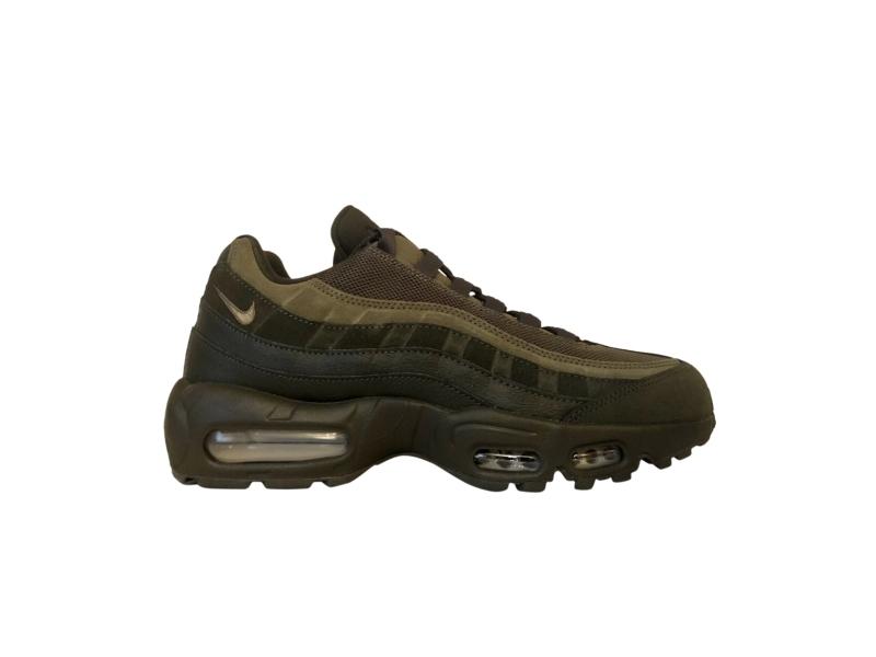 nike-air-max-95-essential-military-green