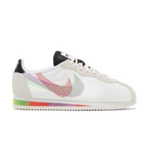 Summit White/Black/Multi-Color