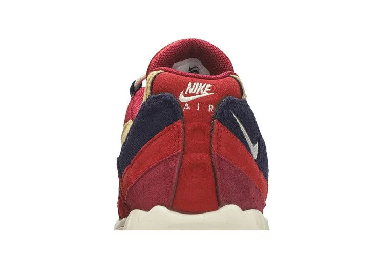 Кроссовки Nike Air Max 95 Premium 'Red Crush'