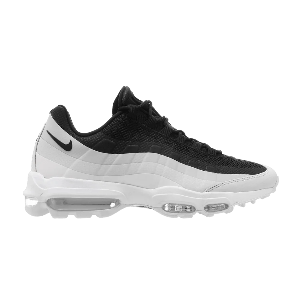Кроссовки Nike Air Max 95 Essential