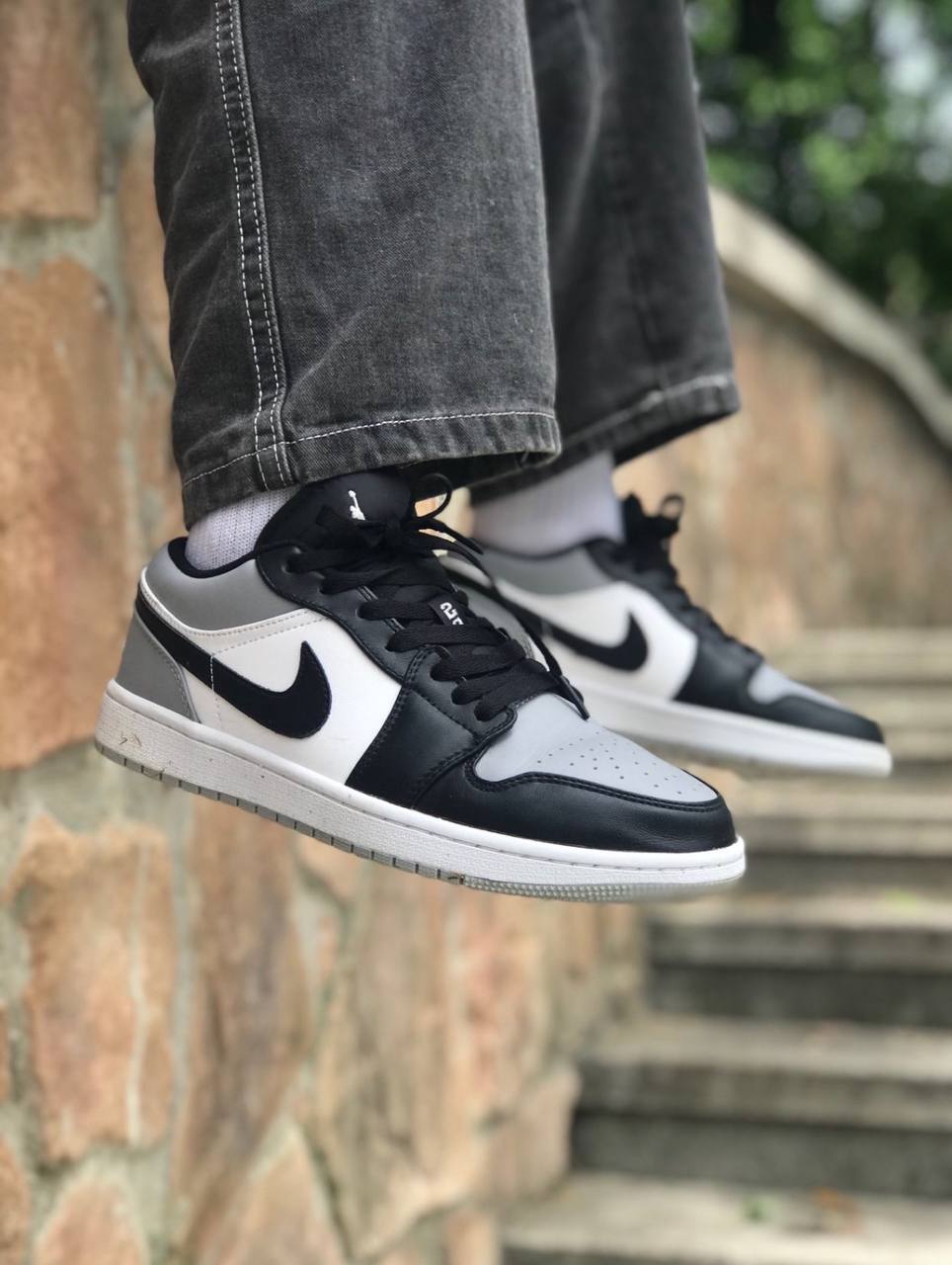 Air jordan 1 low shadow best sale