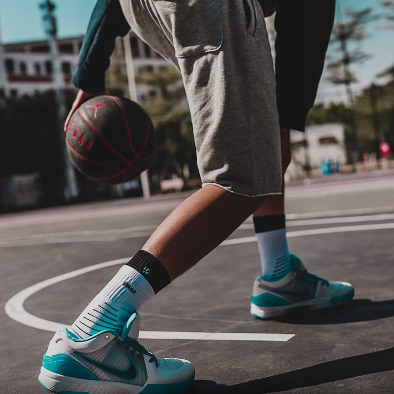 Спортивные носки Ehot Double White-Black Crew Socks