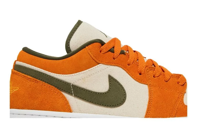 Кроссовки Air Jordan 1 Low SE 'Light Curry'