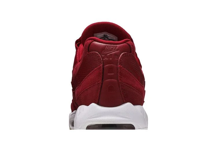 Кроссовки Nike Air Max 95 Premium 'Gym Red'