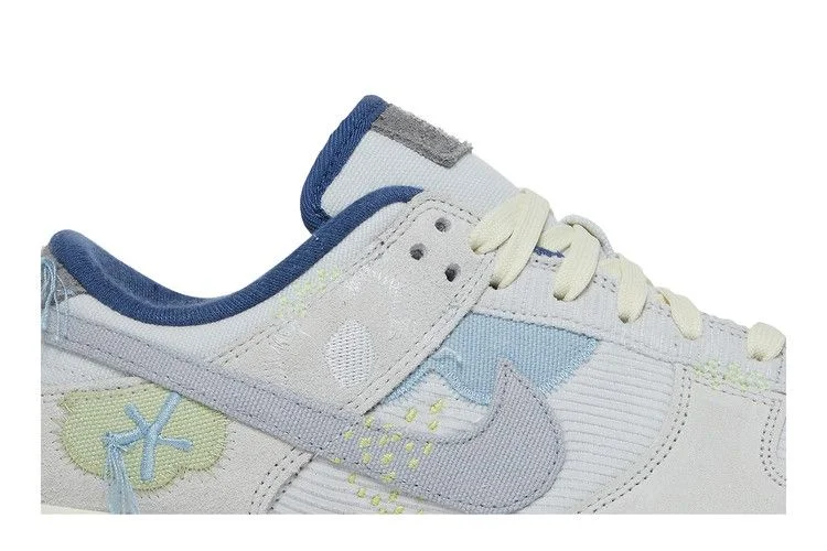 Кроссовки Nike Wmns Dunk Low 'On The Bright Side - Photon Dust'