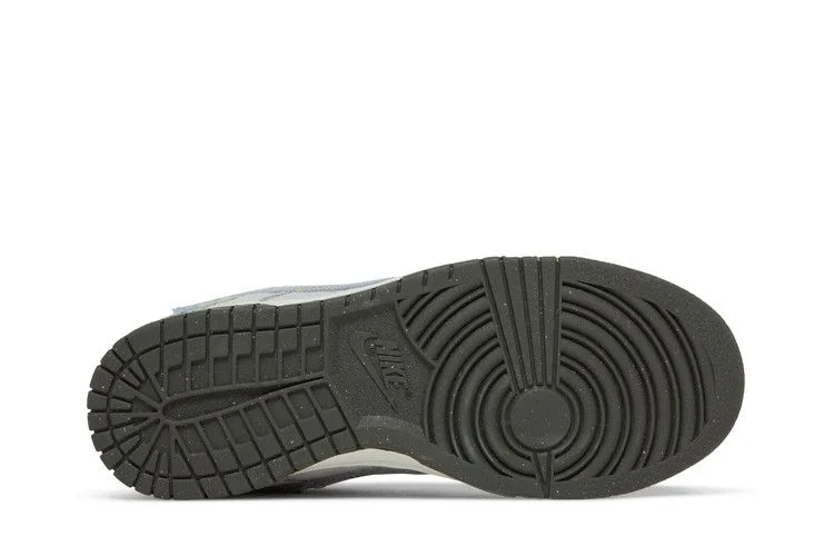 Кроссовки Nike Wmns Dunk Low 'On The Bright Side - Photon Dust'