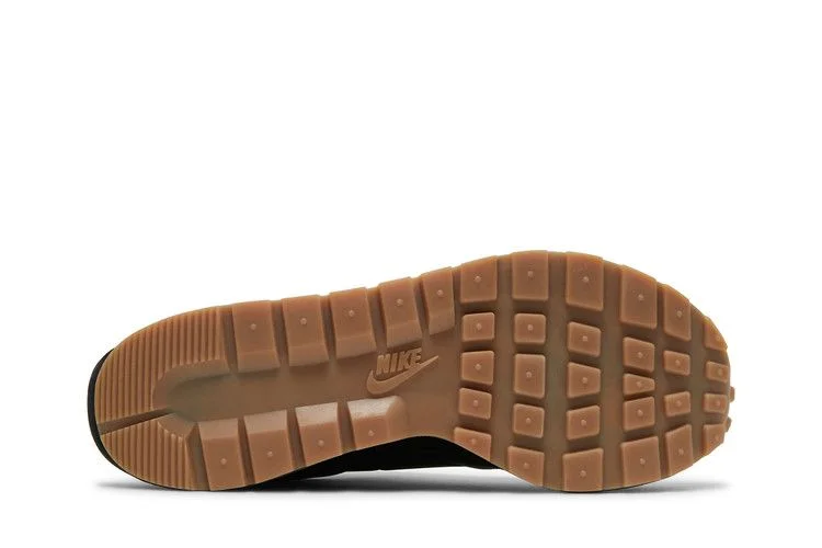Кроссовки sacai x Nike VaporWaffle 'Black Gum'
