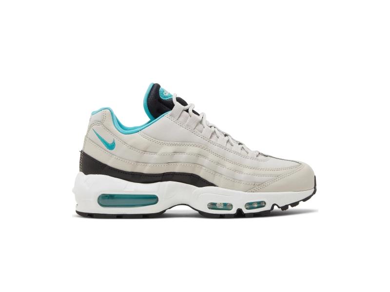 nike-air-max-95-essential-light-bone