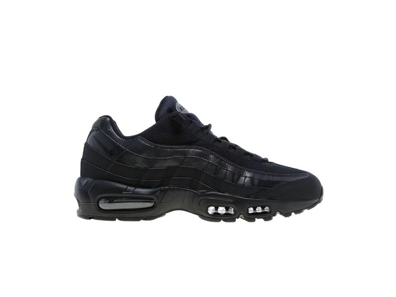 nike-air-max-95-triple-black-2