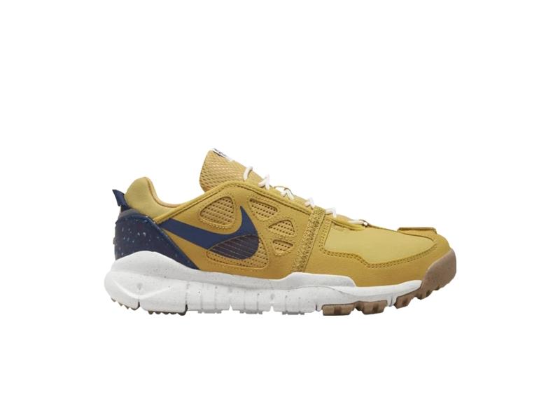 nike-free-terra-vista-sanded-gold