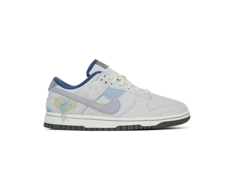 wmns-nike-dunk-low-on-the-bright-side-photon-dust