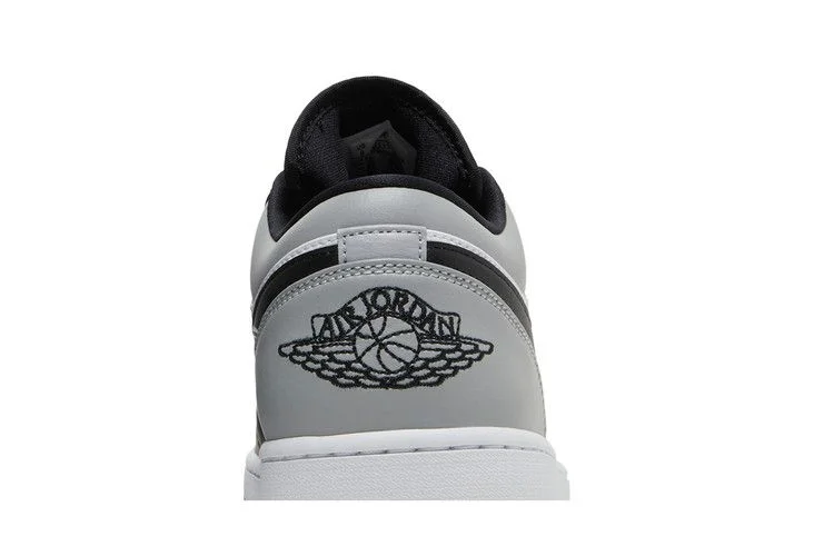 Кроссовки Air Jordan 1 Low 'Shadow Toe'