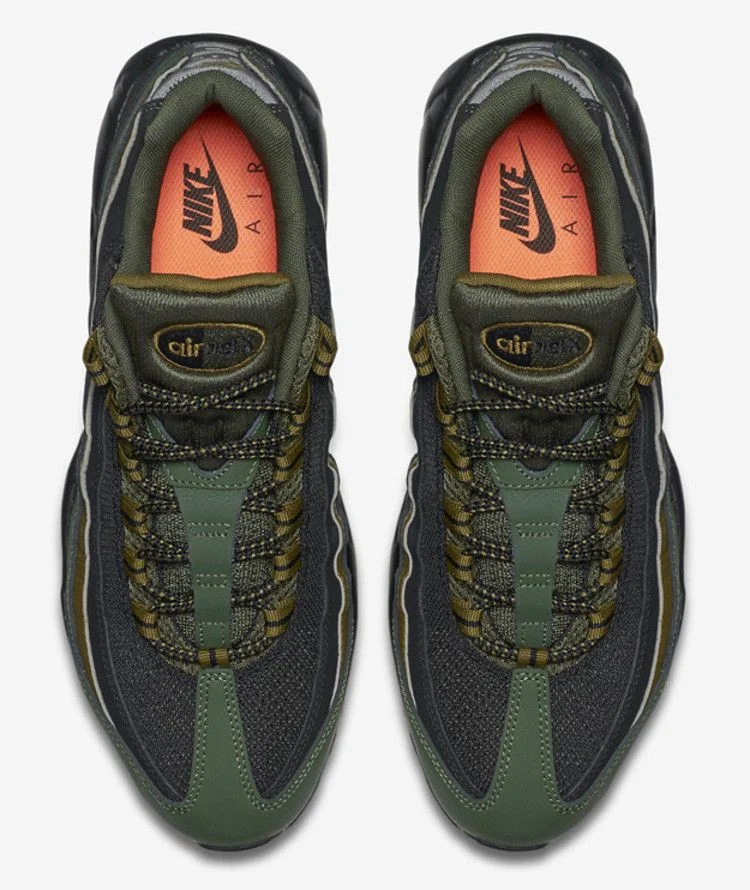 Кроссовки Nike Air Max 95 Essential 'Carbon'