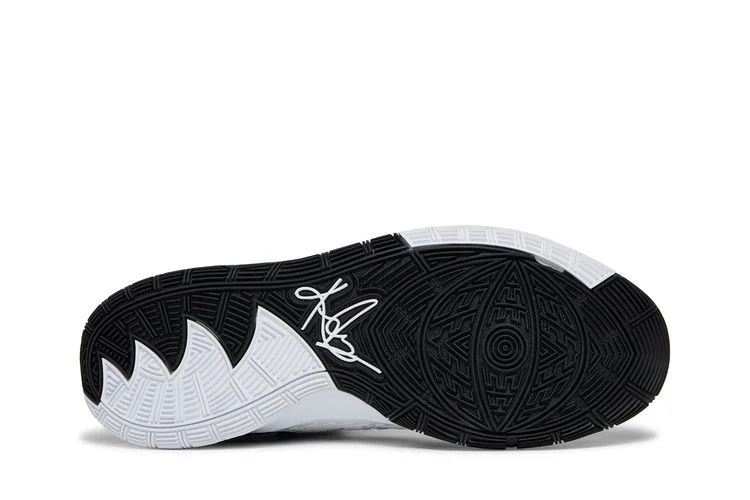 Кроссовки Nike Kyrie 6 TB 'Black White'