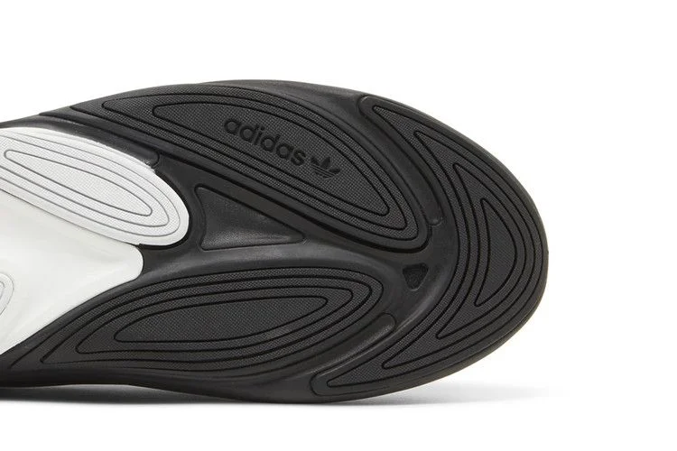Кроссовки Adidas Ozelia 'Black White'
