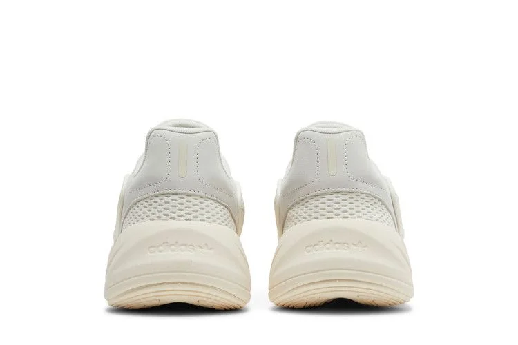 Кроссовки Adidas Ozelia 'Triple White'