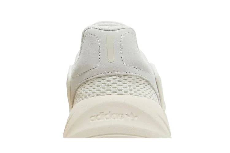 Кроссовки Adidas Ozelia 'Triple White'