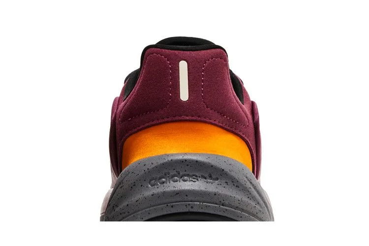 Кроссовки Adidas Ozelia 'Victory Crimson'