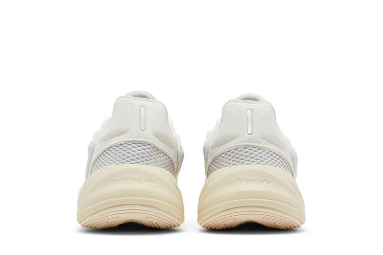 Кроссовки Adidas Ozelia 'White Ecru Tint'