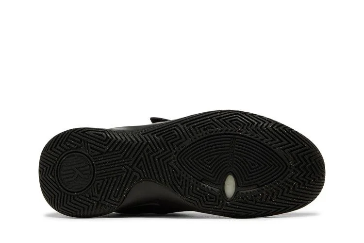 Кроссовки Nike Kyrie Flytrap 3 'Black Metallic Gold'