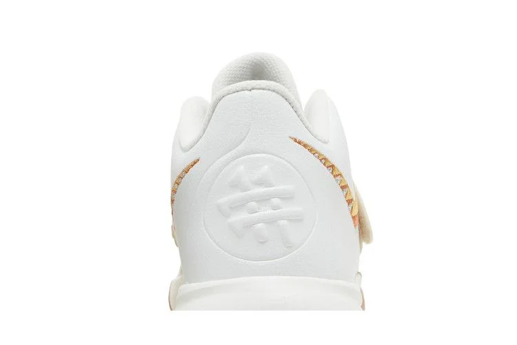 Кроссовки Nike Kyrie Flytrap 3 'White Metallic Gold Gum'