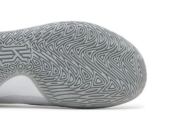 Кроссовки Nike Kyrie Flytrap 4 EP 'White Metallic Silver'