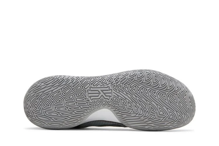 Кроссовки Nike Kyrie Flytrap 4 'Wolf Grey White'