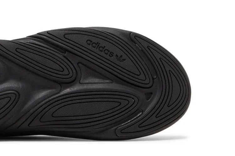 Кроссовки adidas Ozelia J 'Triple Black'