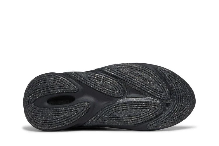 Кроссовки adidas Wmns Ozelia 'Black Carbon'