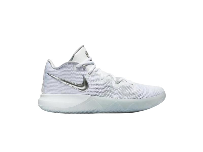 nike-kyrie-flytrap-metallic-silver