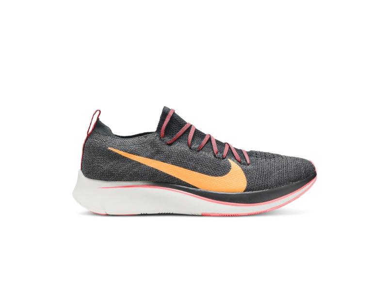 nike-zoom-fly-flyknit-black-flash-crimson