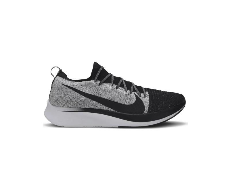 nike-zoom-fly-flyknit-oreo