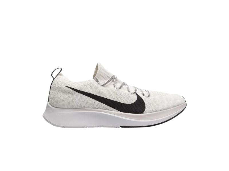 nike-zoom-fly-flyknit-white-black