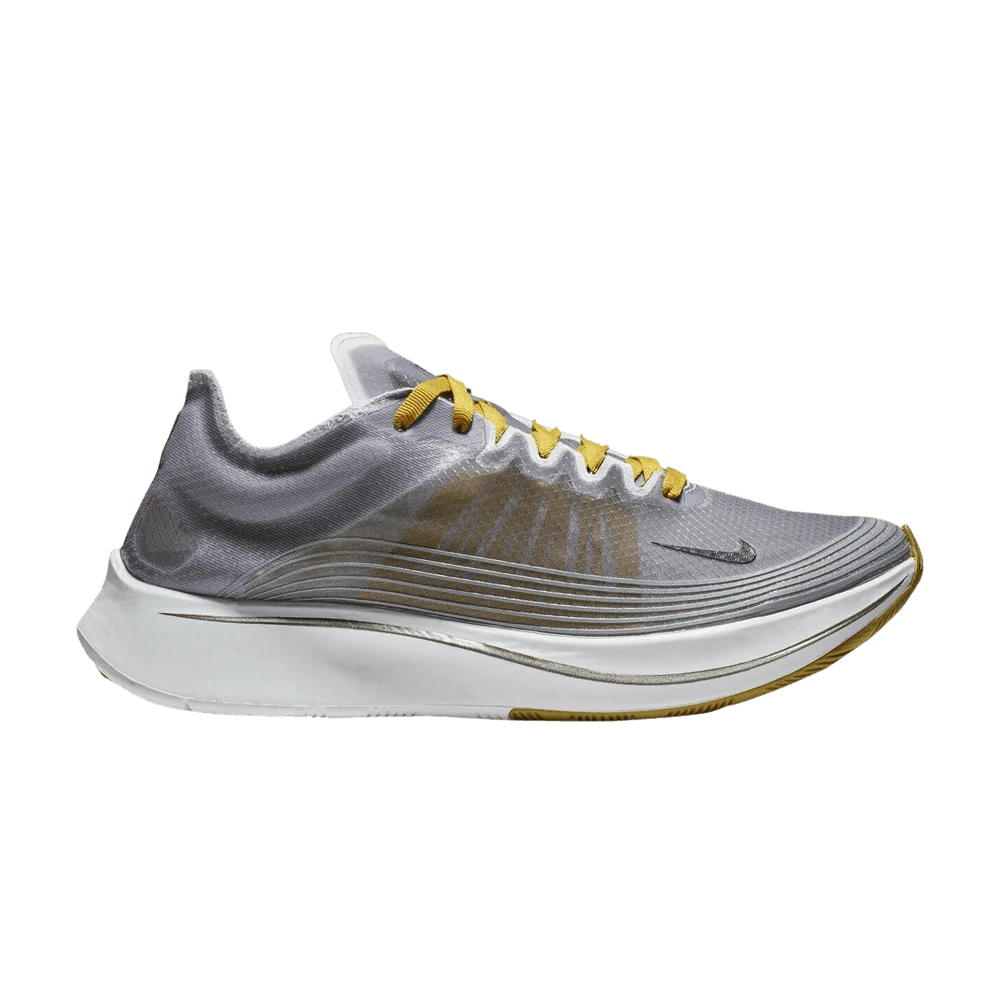 Кроссовки Nike Wmns Zoom Fly SP 'Peat Moss'