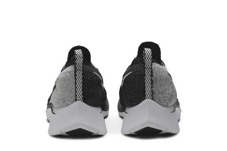 Кроссовки Nike Zoom Fly Flyknit 'Oreo'