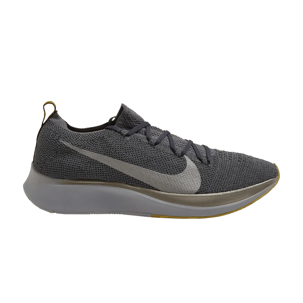 Кроссовки Nike Zoom Fly Flyknit 'Dark Grey'