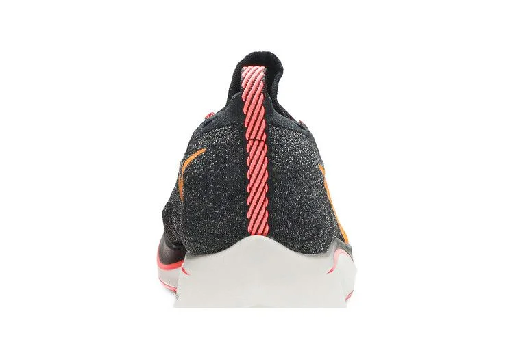Кроссовки Nike Zoom Fly Flyknit 'Black Flash Crimson'