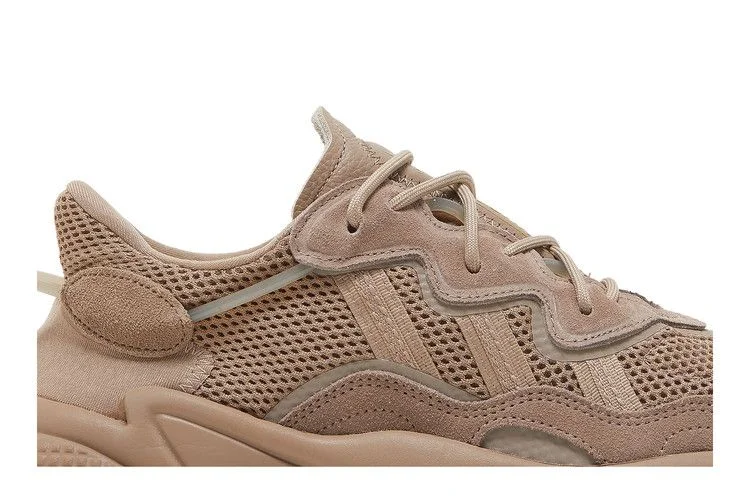 Кроссовки Adidas Wmns Ozweego 'Chalky Brown'