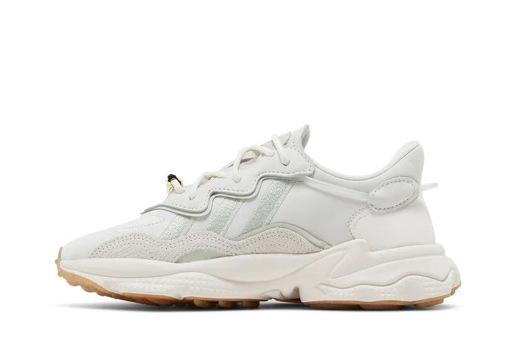 Кроссовки Adidas Wmns Ozweego 'White Linen Green Gum'