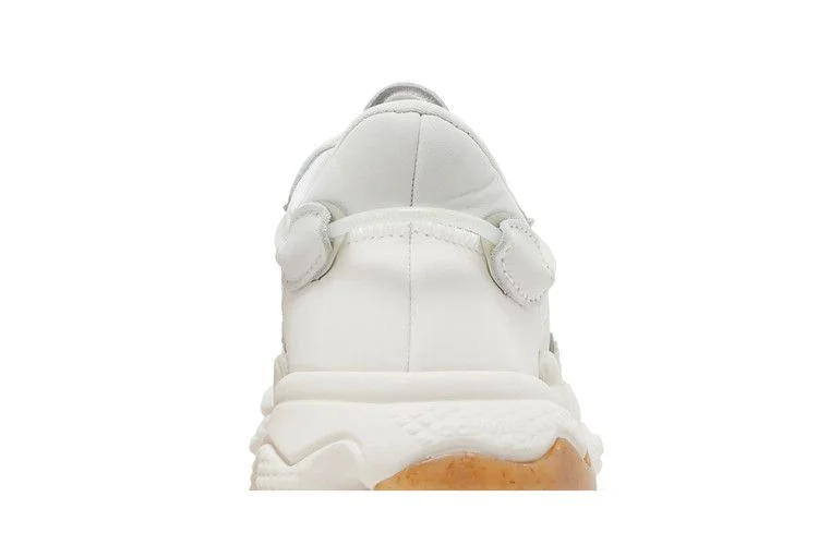 Кроссовки Adidas Wmns Ozweego 'White Linen Green Gum'